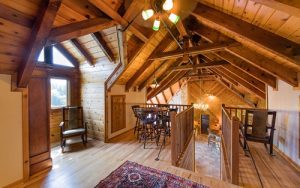170601-Chris-and-Cami-Photography-0011 - upstairs loft area